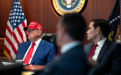 Ông Trump nói Iran - Israel đã tìm đến ông để đề nghị hòa bình