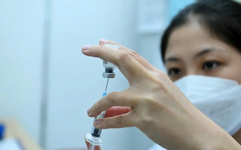 Sốt xuất huyết tại TP.HCM tăng cao với hơn 500 ca/tuần, nhiều trẻ em nguy kịch