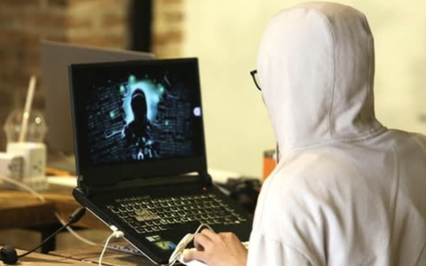Thêm một nam sinh bị lừa bắt cóc online, tống tiền 600 triệu đồng