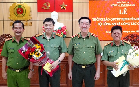 Hai phó giám đốc Công an Long An nhận nhiệm vụ phó cục trưởng thuộc Bộ Công an