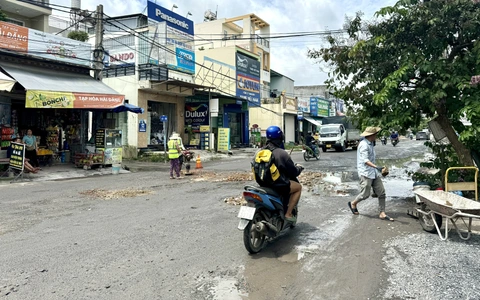 Khởi công đường Lò Lu, dân mong hoàn thành đúng tiến độ
