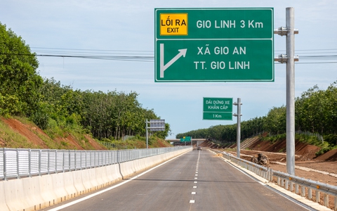 Cao tốc Vạn Ninh - Cam Lộ thông xe ngay trước ngày nhập tỉnh