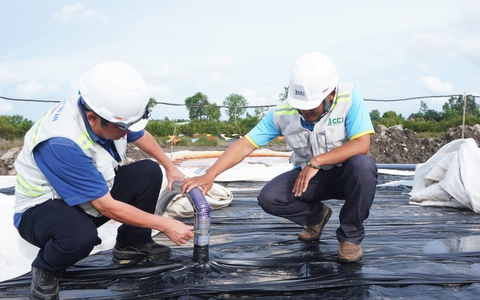Đưa công nghệ hút chân không vào làm cao tốc Cần Thơ - Cà Mau cả ngày lẫn đêm