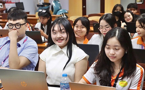 Viết khác, nghĩ khác sau một tháng học tại báo Tuổi Trẻ