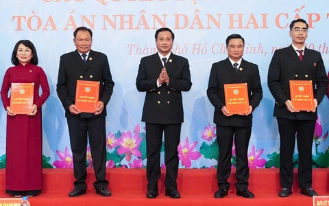 TAND TP.HCM có chánh án và 9 phó chánh án