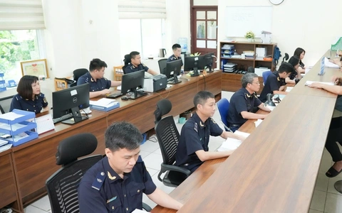 Hơn 50.000 tờ khai hải quan được giải quyết thành công ngày đầu áp dụng mô hình chính quyền 2 cấp