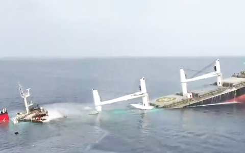 Houthi tung video phóng tên lửa đánh chìm tàu hàng trên Biển Đỏ