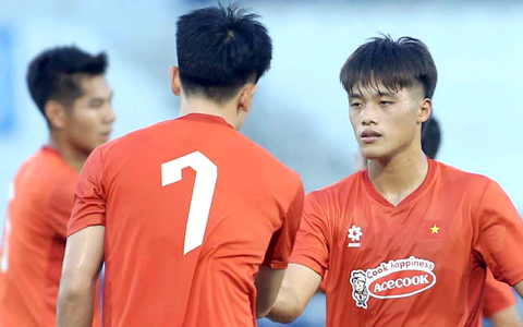 Cuộc sàng lọc cuối của HLV Kim Sang Sik