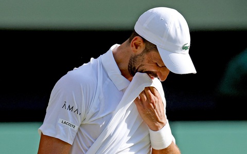 Djokovic: 'Sinner khiến tôi choáng váng về lối chơi lẫn thực tại tuổi tác'