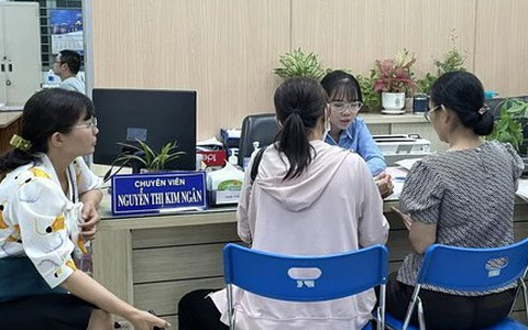 Quy định chụp ảnh tại phòng công chứng và những vấn đề còn bỏ ngỏ trong bảo mật thông tin cá nhân