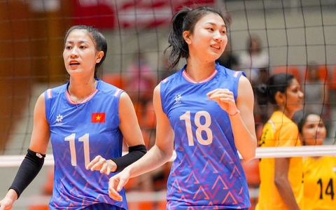 Tuyển bóng chuyền nữ Việt Nam bất lực, thua chóng vánh đội trẻ Trung Quốc