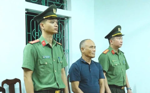 Khởi tố người đàn ông lợi dụng quyền tự do dân chủ xâm phạm lợi ích Nhà nước, cá nhân