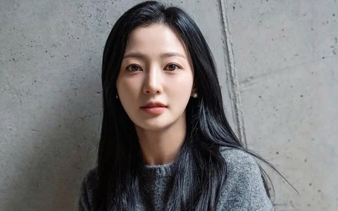 Người tố cáo Song Ha Yoon phản bác, quyết định kiện ngược nữ diễn viên vì tội vu khống