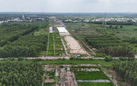 Cát về công trình vành đai 3 nhanh hơn nhờ 'luồng xanh' đường thủy