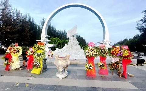 Chuyển Khu tưởng niệm chiến sĩ Gạc Ma tại Khánh Hòa cho cơ quan mới quản lý