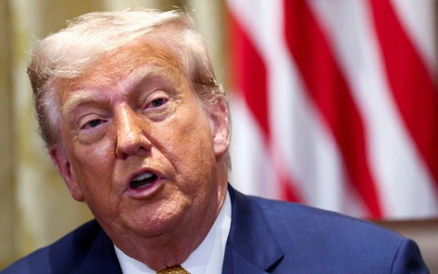 Ông Trump công bố thêm 'thư áp thuế' từ 20-30% với 6 nước