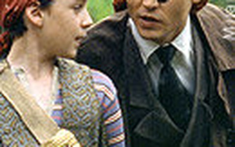 Finding Neverland: phim hay nhất 2004
