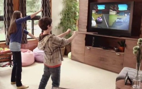 Nóng bỏng cuộc chiến PlayStation Move và Microsoft Kinect