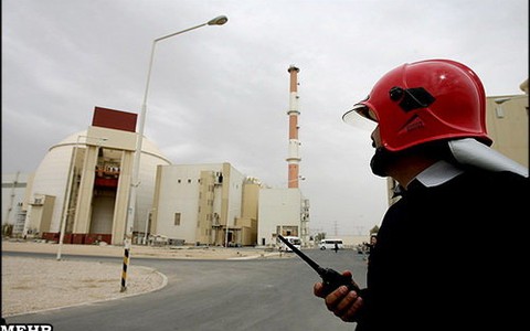 Iran: lò phản ứng hạt nhân nhiễm sâu Stuxnet