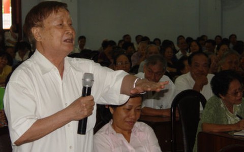 Hứa nói tiếng nói người dân