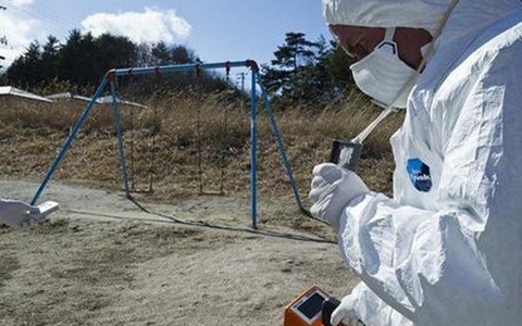 Phóng xạ gần Fukushima 1 vượt báo động sơ tán của Chernobyl
