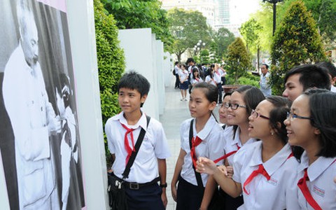 Lớn lên từ chiếc nôi đầu tiên