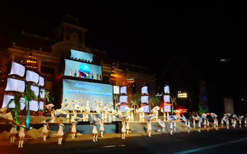 Tự hào biển, đảo Việt Nam