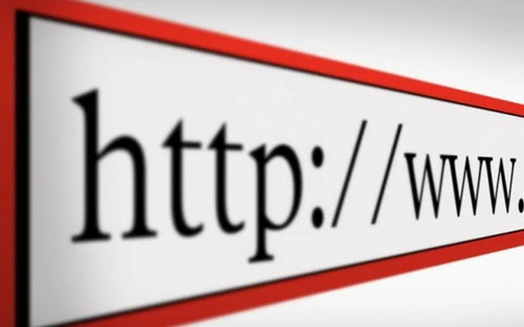 "Giải phóng" tên miền Internet