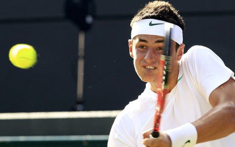 Tuổi 18 rực rỡ của Bernard Tomic