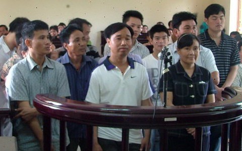 Xét xử đường dây đánh bạc liên tỉnh