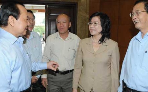 Chăm lo đời sống công nhân để giải quyết đình công