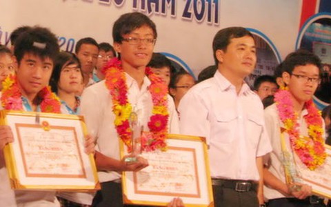 37 giải thưởng hội thi Tin học trẻ TP.HCM lần 20