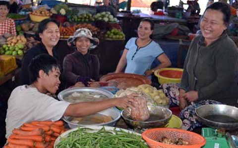 Mơ thành chuyên gia hạt nhân