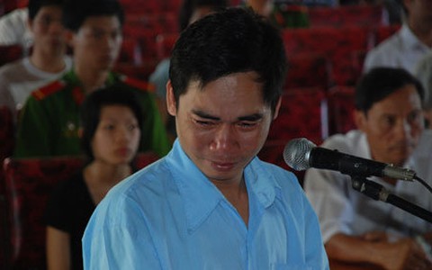 "Là người mẹ, tôi hiểu bà ấy cần con"