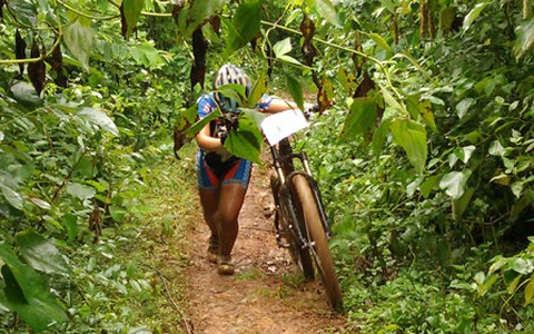 Hà Nội lại thắng