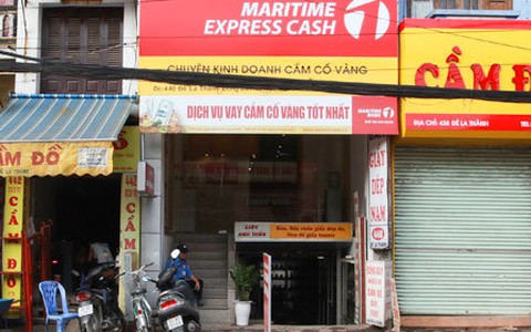 Cho vay cầm cố vàng lãi suất 54%/năm