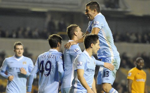 Man City, Chelsea và Liverpool đi tiếp