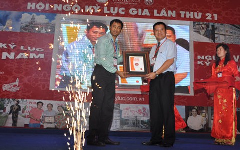 "Con rồng bằng đá bán quý" đạt kỷ lục châu Á