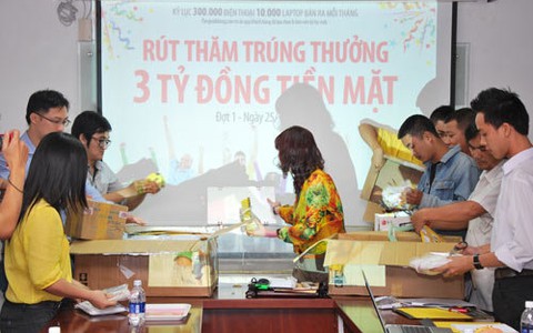 Mua hàng công nghệ: khuyến mãi tiền tỉ