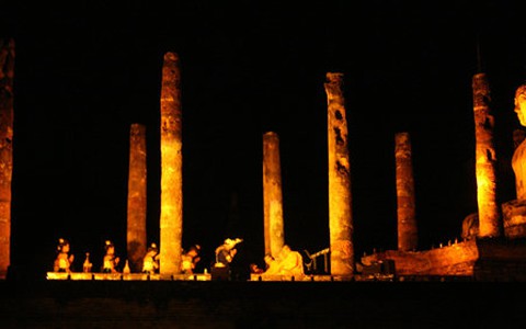 Đặc sắc lễ hội Loy Krathong