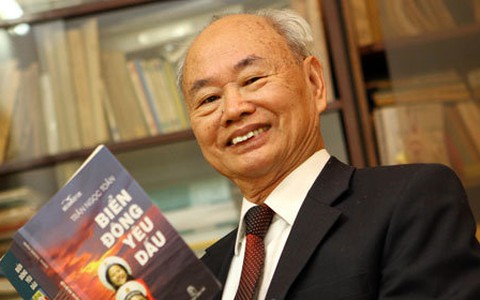 Yêu biển cháy bỏng