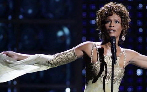 Whitney Houston: chỉ lưu lại giọng hát