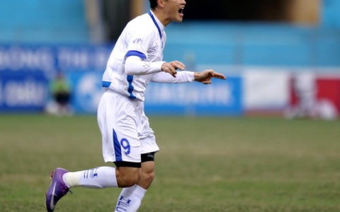 "Gà nhà" không đấu... cuội!