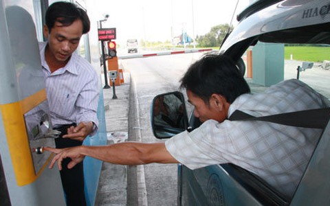 Thu phí cao tốc TP.HCM - Trung Lương: lo ùn tắc
