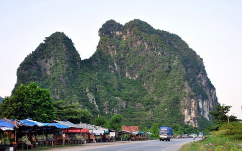 Để cất cánh du lịch di tích lịch sử
