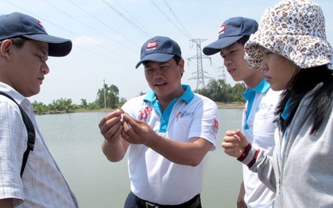 Hỗ trợ xây dựng nông thôn mới
