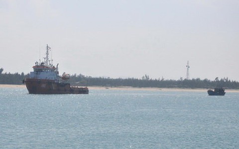 Cảnh sát biển cứu 11 ngư dân trôi dạt