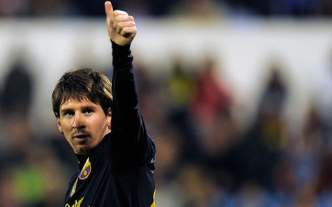 Messi đưa Barca lội ngược dòng hạ Zaragoza