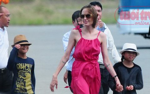 Angelina Jolie làm đặc phái viên về người tị nạn