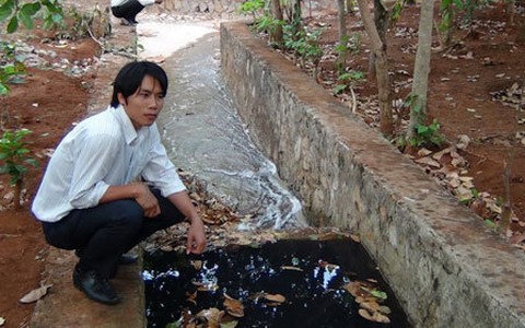 Niêm phong phân xưởng nhuộm chặn nguy cơ ô nhiễm
